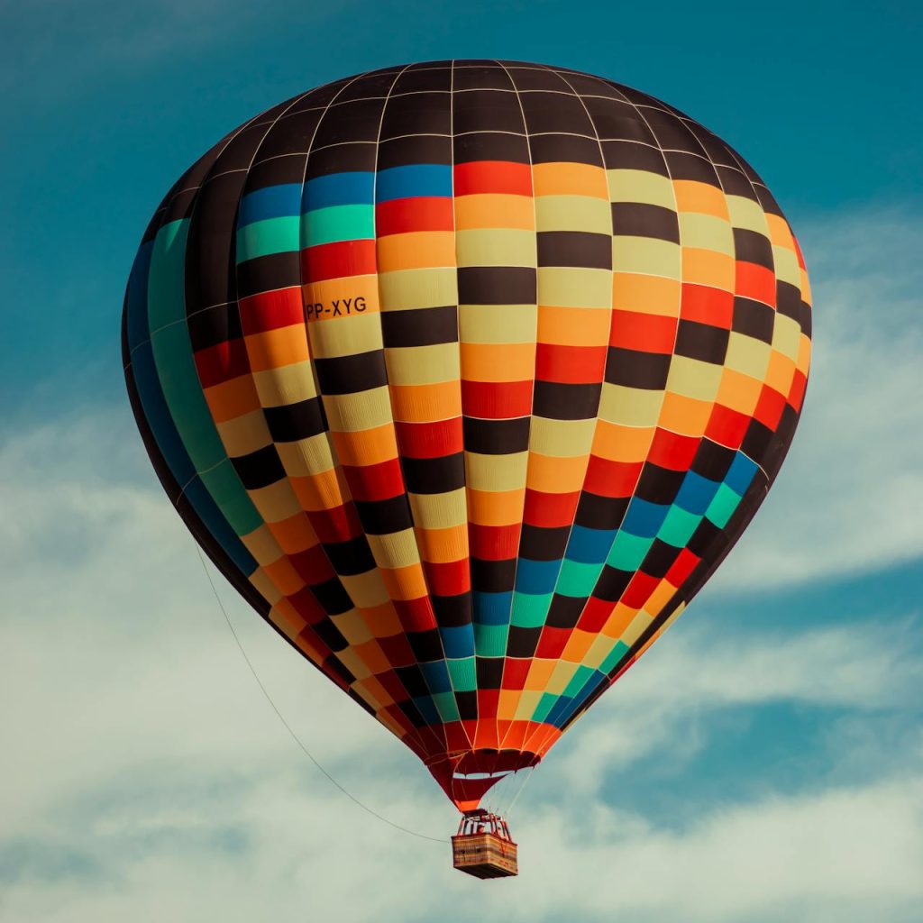 AMAZING SMALL GROUP  –  HOT AIR BALLOON EXPERIENCE & COOKING CLASS EXPERIENCE – Tour 8 hrs